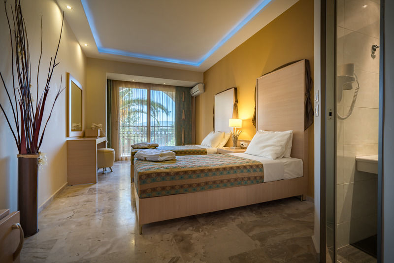 Park Hotel & Spa Циливи Экстерьер фото