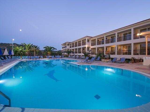 Park Hotel & Spa Циливи Экстерьер фото
