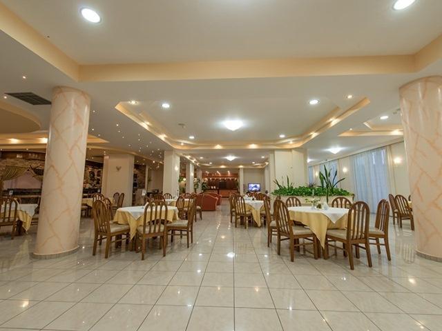 Park Hotel & Spa Циливи Экстерьер фото