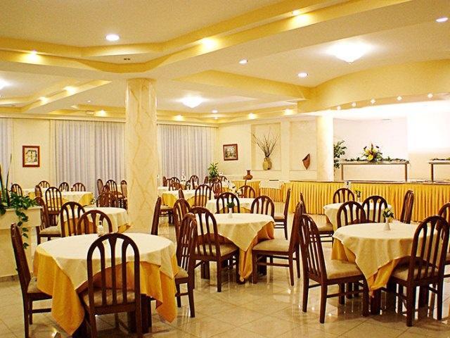 Park Hotel & Spa Циливи Экстерьер фото