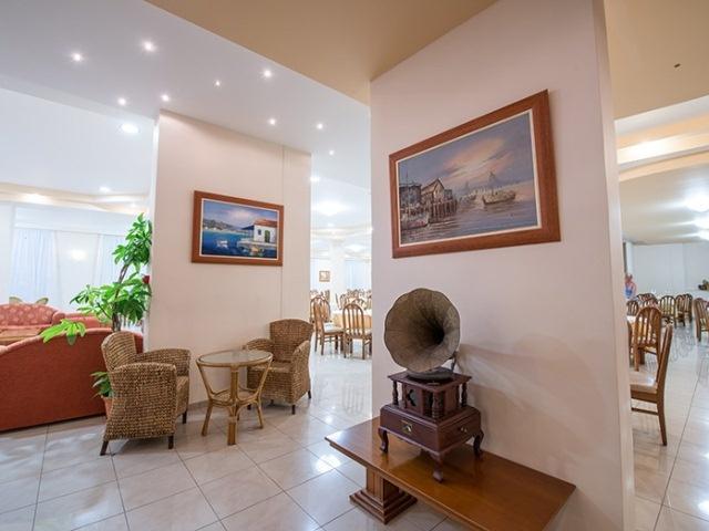 Park Hotel & Spa Циливи Экстерьер фото