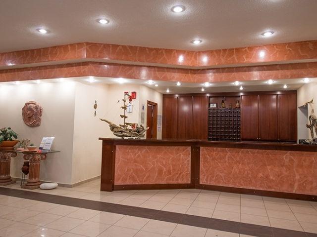 Park Hotel & Spa Циливи Экстерьер фото