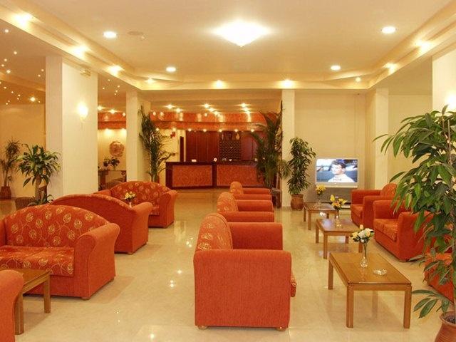 Park Hotel & Spa Циливи Экстерьер фото