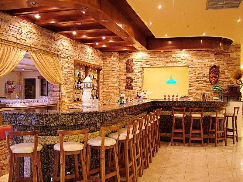 Park Hotel & Spa Циливи Экстерьер фото