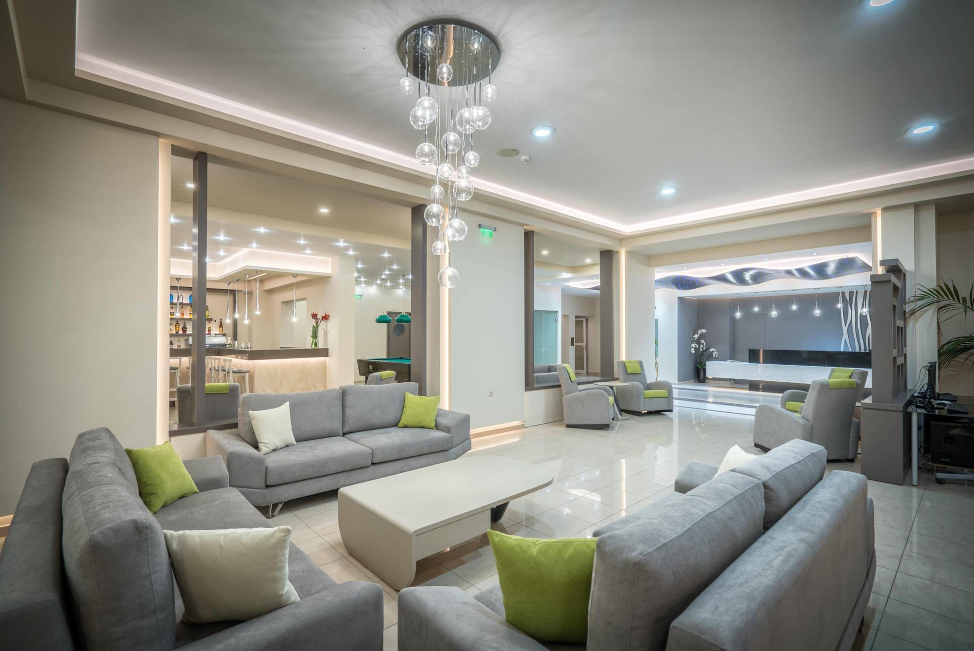 Park Hotel & Spa Циливи Экстерьер фото